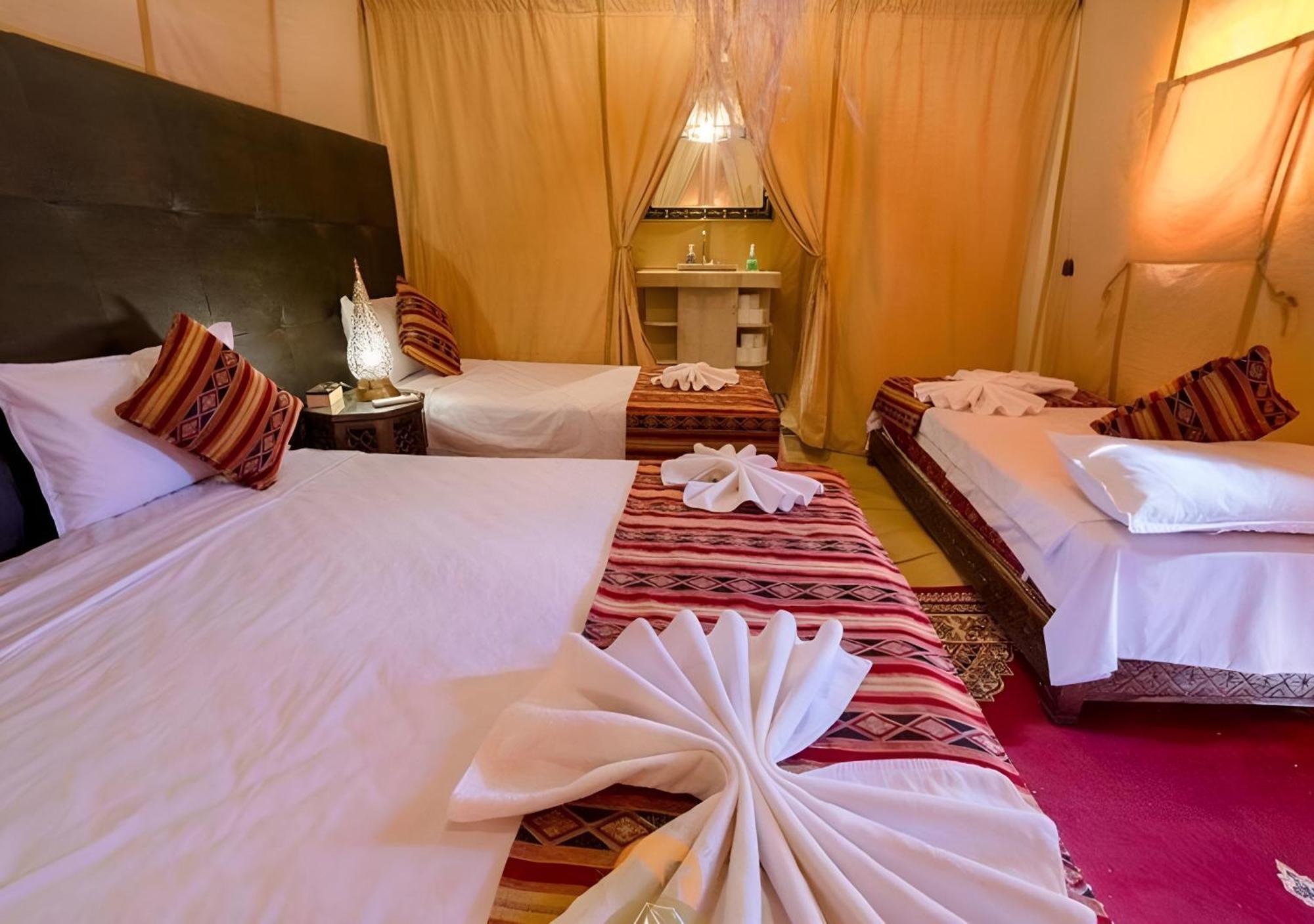 Merzouga Lovely Luxury Camp Exterior photo