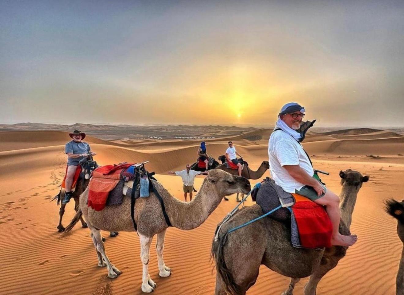 Merzouga Lovely Luxury Camp Exterior photo